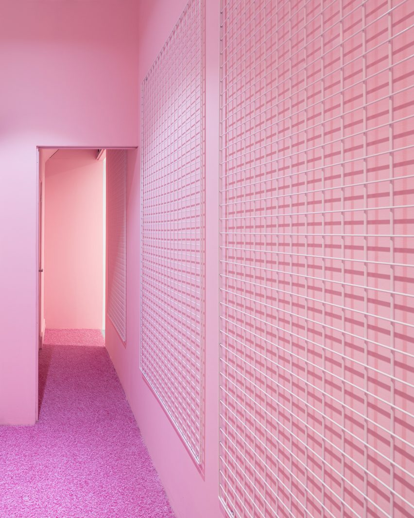Pink gallery in Paris