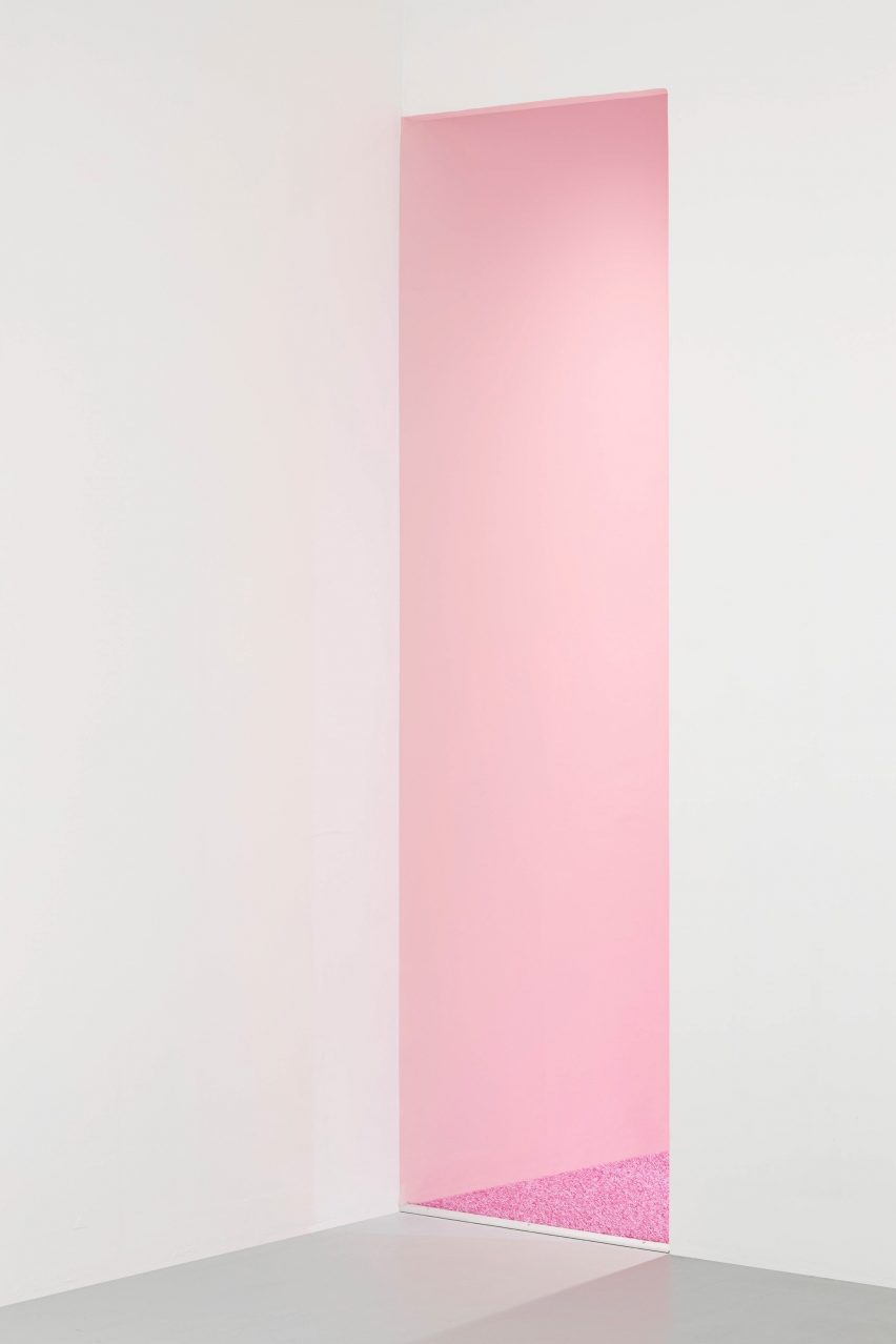 Superzoom gallery in Paris by Golem