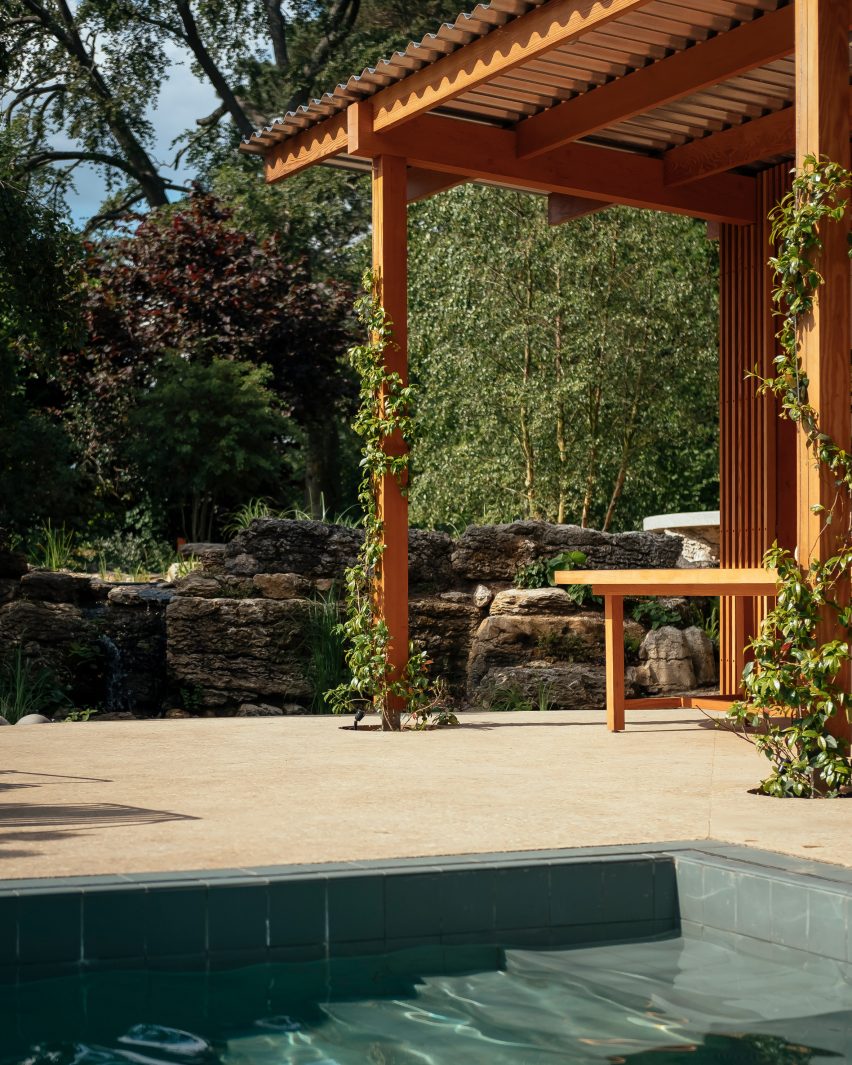 Pool House by Surman Weston