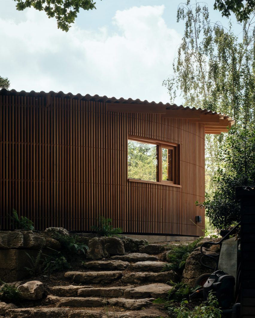 Pool House by Surman Weston