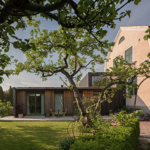 Exterior of Timjan Villa by Johan Sundberg Arkitektur