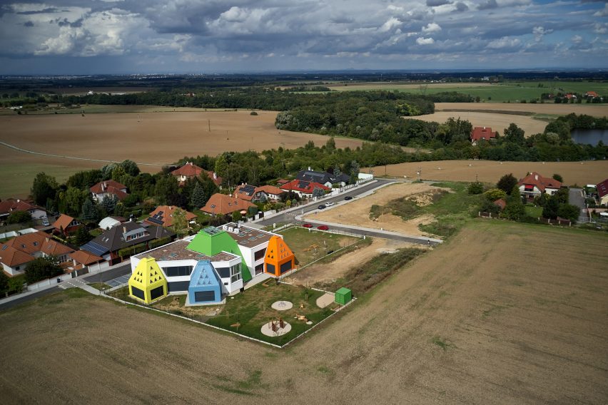 Exterior of Větrník Kindergarten in Czech Republic by Architektura