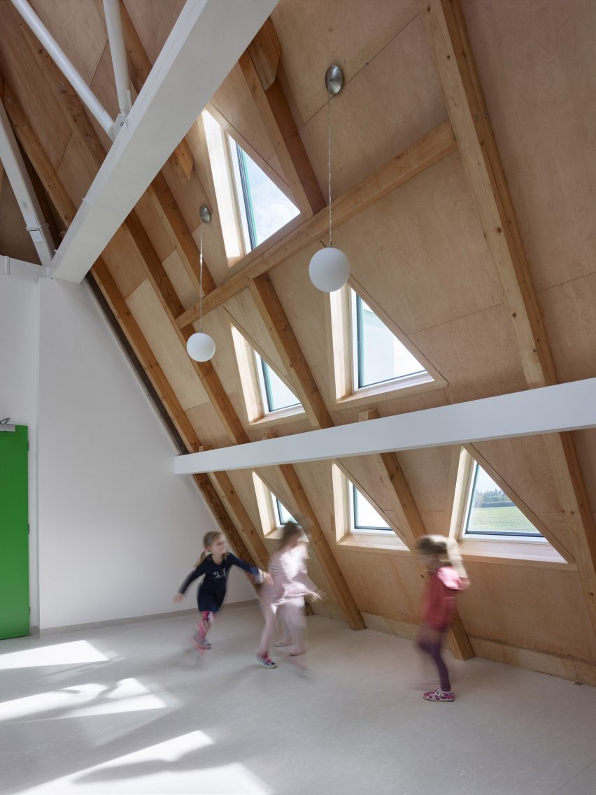 Interior of Větrník Kindergarten in Czech Republic by Architektura