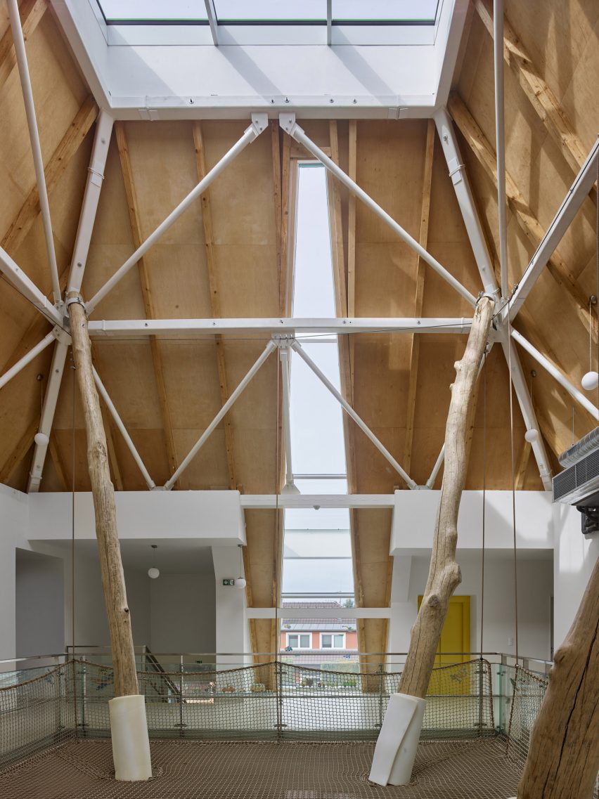Interior of Větrník Kindergarten in Czech Republic by Architektura