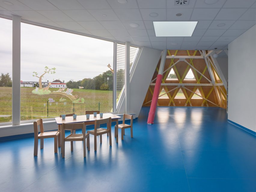 Interior of Větrník Kindergarten in Czech Republic by Architektura