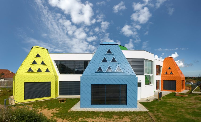 Exterior of Větrník Kindergarten in Czech Republic by Architektura