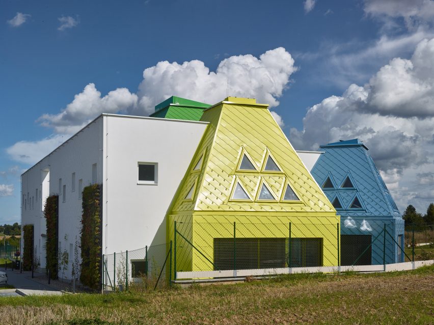 Exterior of Větrník Kindergarten in Czech Republic by Architektura