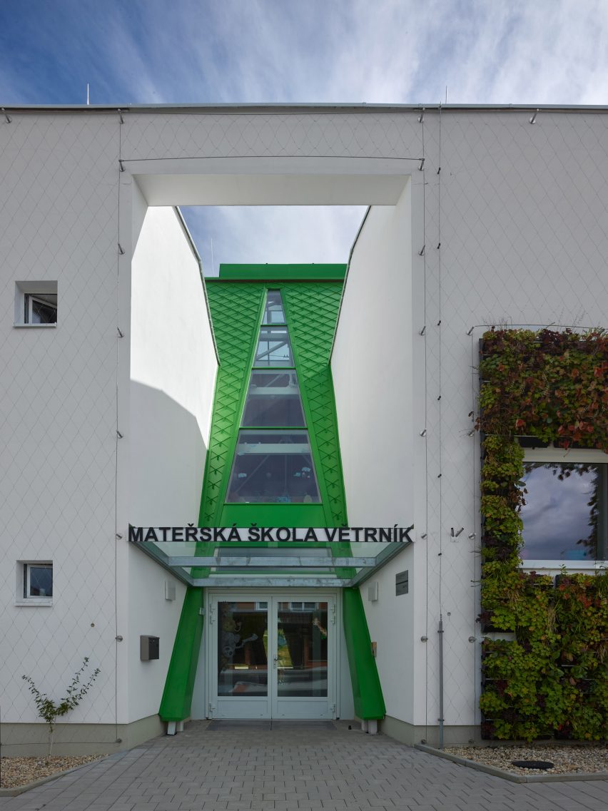 Exterior of Větrník Kindergarten in Czech Republic by Architektura