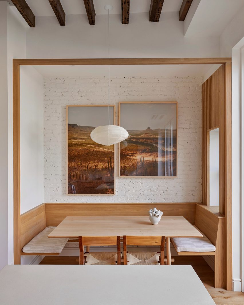 Breakfast nook