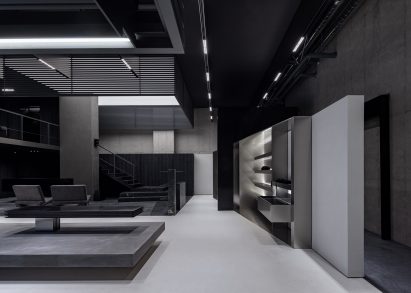Steel display cases and stands in PXG flagship store