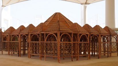 Yasmeen Lari creates bamboo "pop-up mosque" for Islamic Arts Biennale