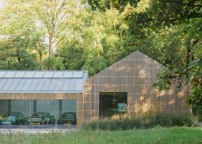 Car barn for classic Porsches