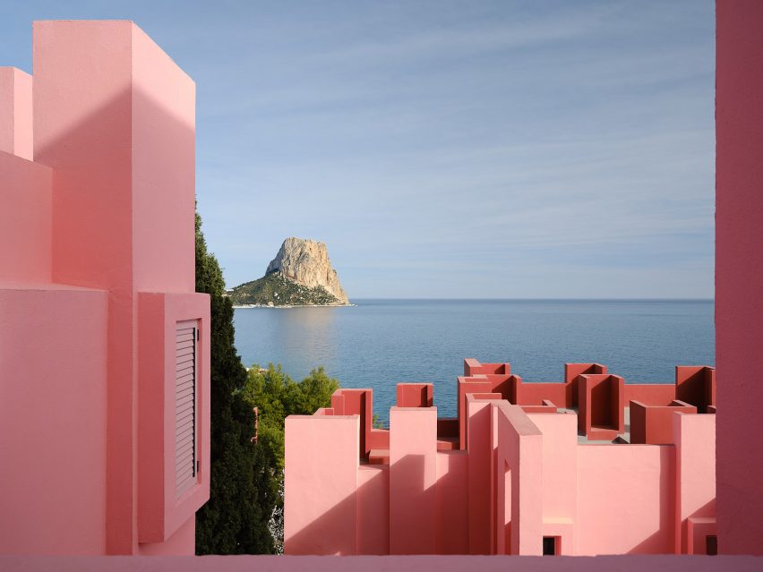 Muralla Roja Ricardo Bofill Doublespace Photography