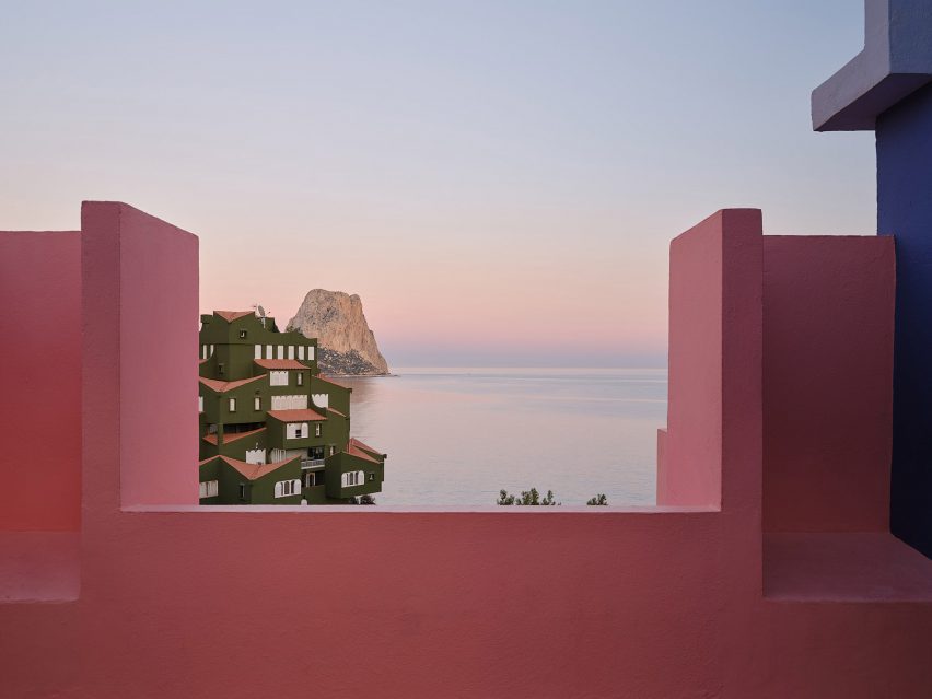 Muralla Roja Ricardo Bofill Doublespace Photography