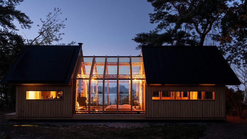 Exterior of Cabin Anna in the Netherlands by Caspar Schols