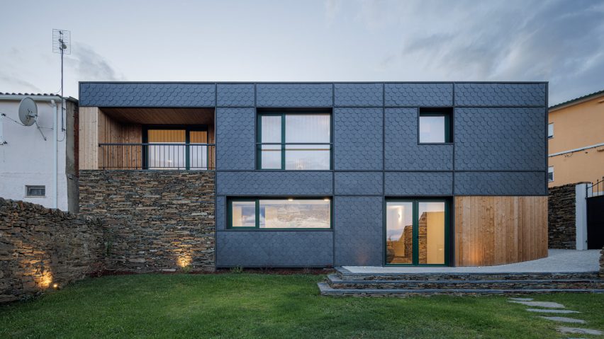 Photo of Casa Caldeira by Filipe Pina
