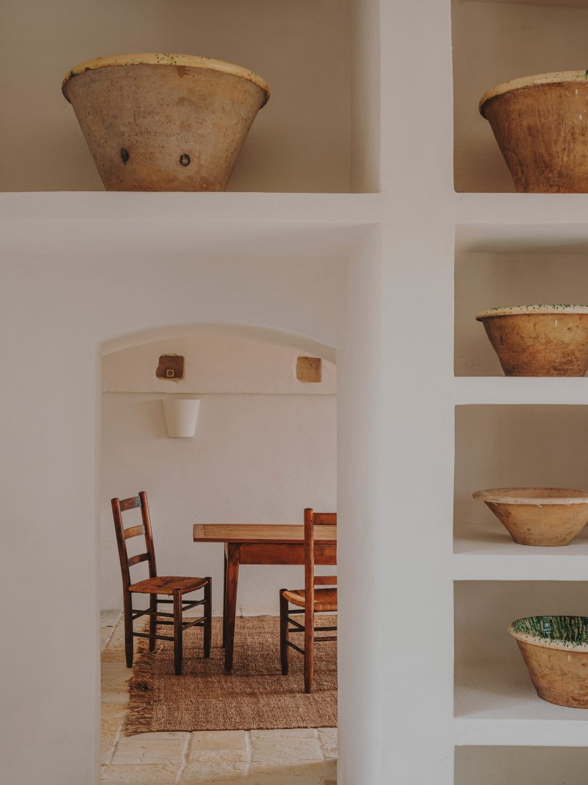 Interior of Casolare Scarani in Puglia by Studio Andrew Trotter