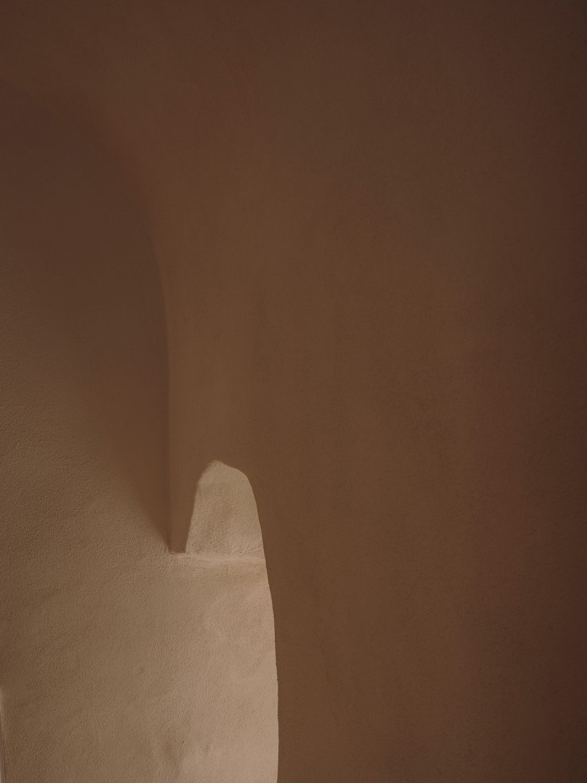 Interior of Casolare Scarani in Puglia by Studio Andrew Trotter