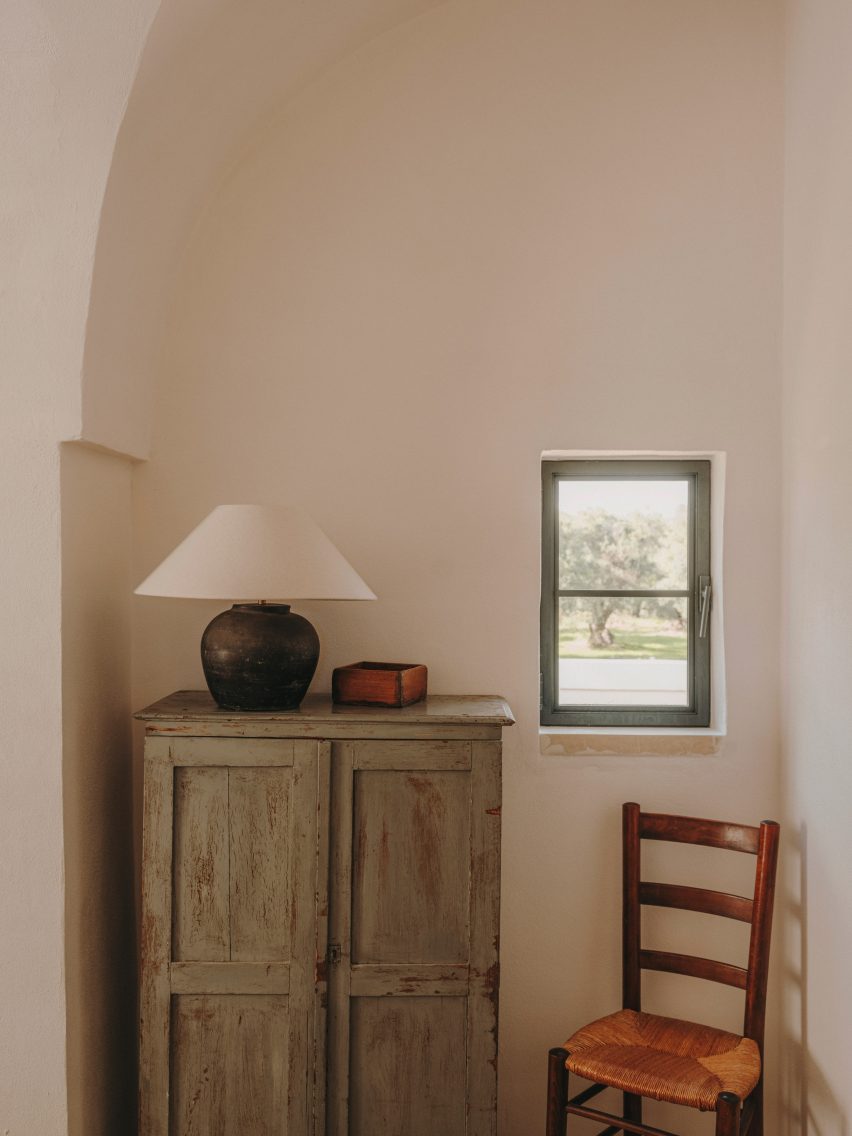 Interior of Casolare Scarani in Puglia by Studio Andrew Trotter