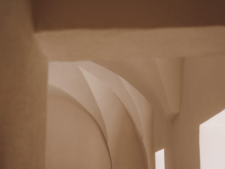 Interior of Casolare Scarani in Puglia by Studio Andrew Trotter