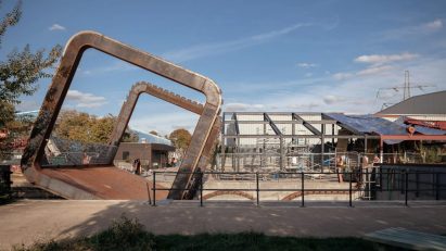 Cody Dock Rolling Bridge