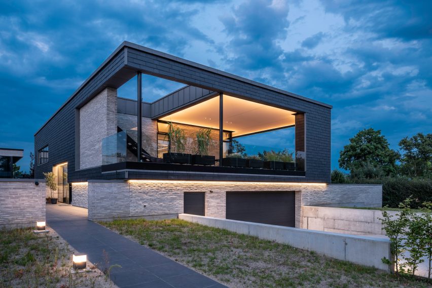 Two-storey home with a roof terrace