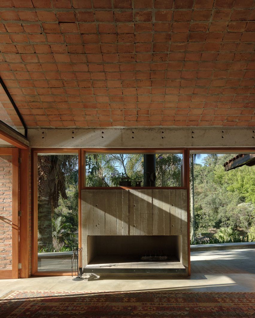 Brick renovations by Denis Joelsons
