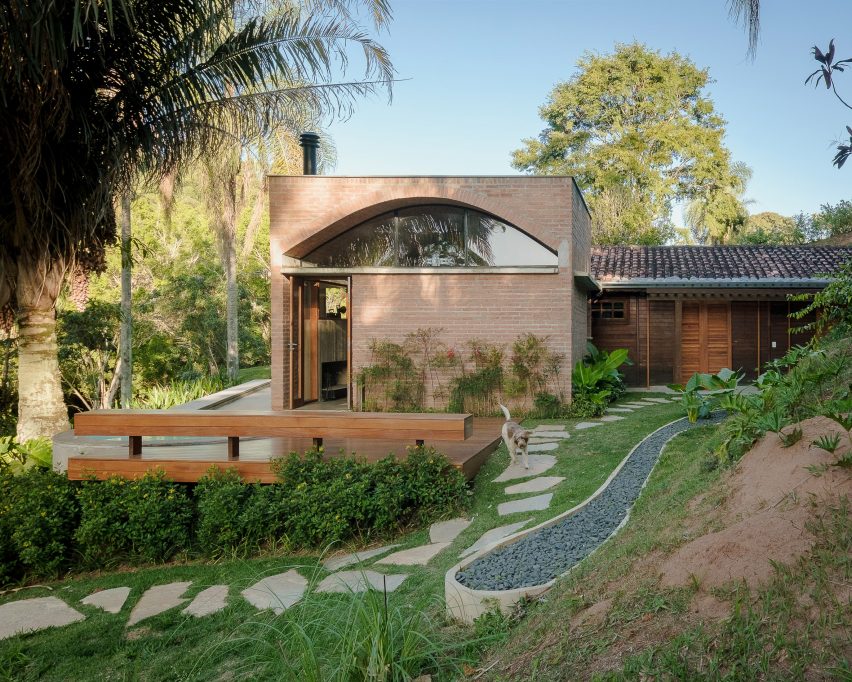Brick renovations by Denis Joelsons