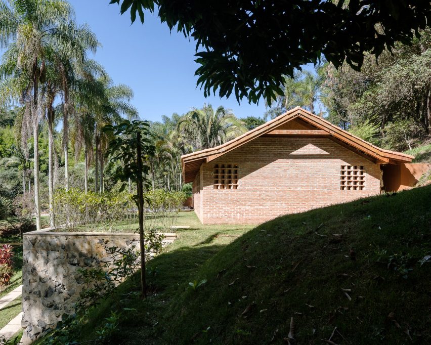 Brick renovations by Denis Joelsons