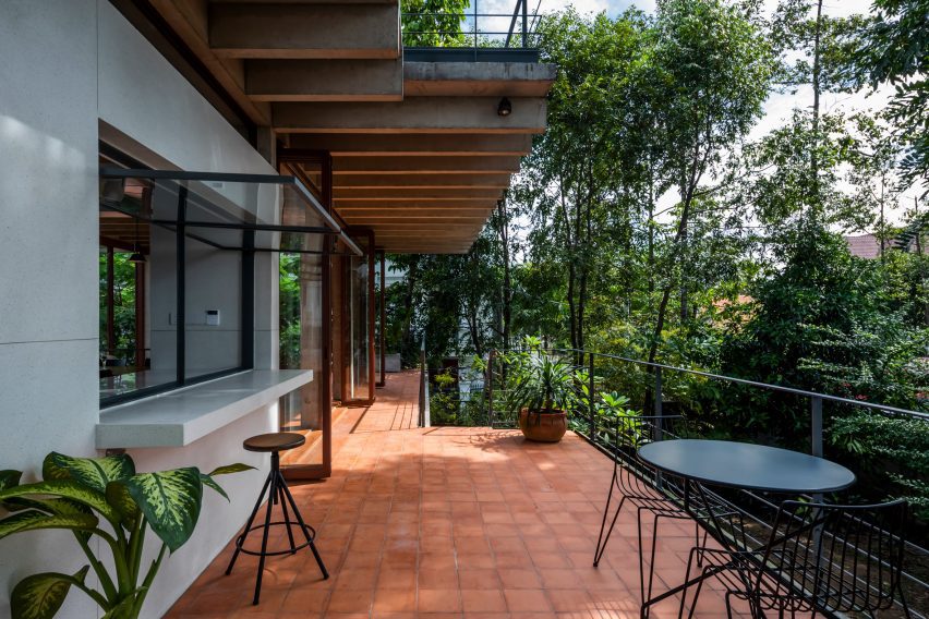 Exterior of Floating House in Vietnam by SDA