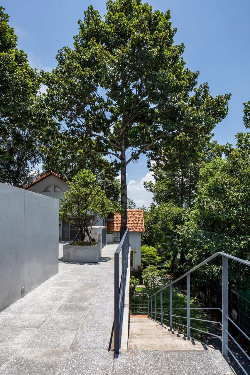 Exterior of Floating House in Vietnam by SDA