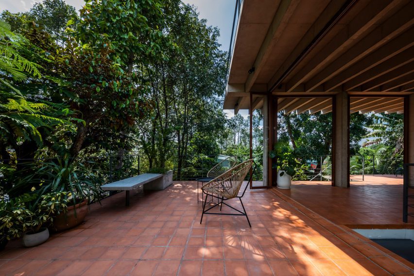 Exterior of Floating House in Vietnam by SDA
