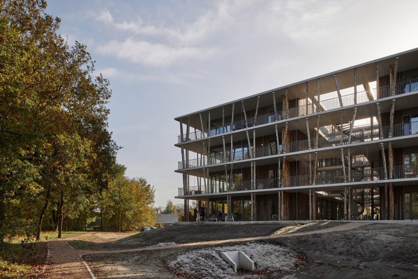 Exterior of Forest Bath housing in Eindhoven by GAAGA
