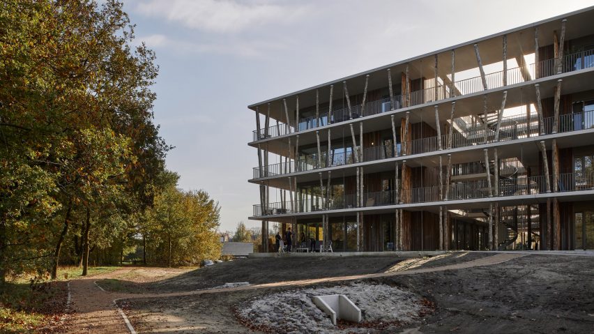 Exterior of Forest Bath housing in Eindhoven by GAAGA