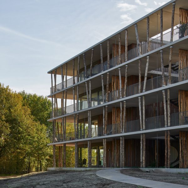 Exterior of Forest Bath housing in Eindhoven by GAAGA