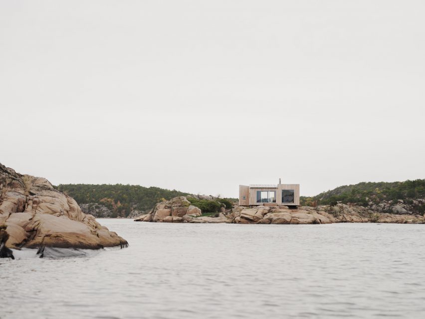 Exterior of Kjerringholmen in Norway by Line Solgaard Arkitekter