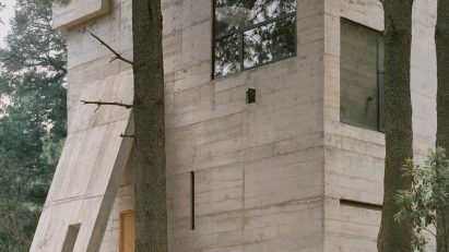 Ludwig Godefroy brutalist home