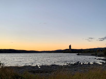 Mjøstårnet at sunset
