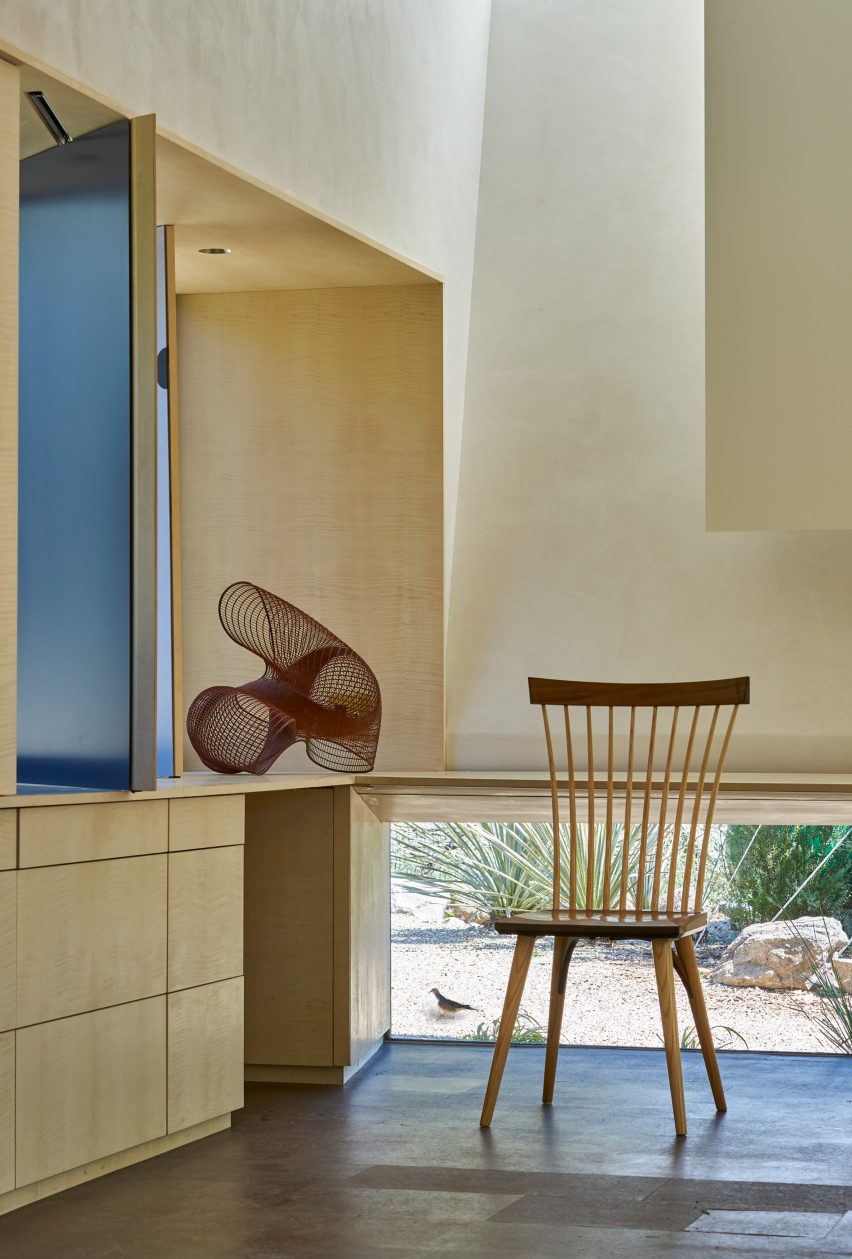 Mourning Dovecote by Schwartz and Architecture
