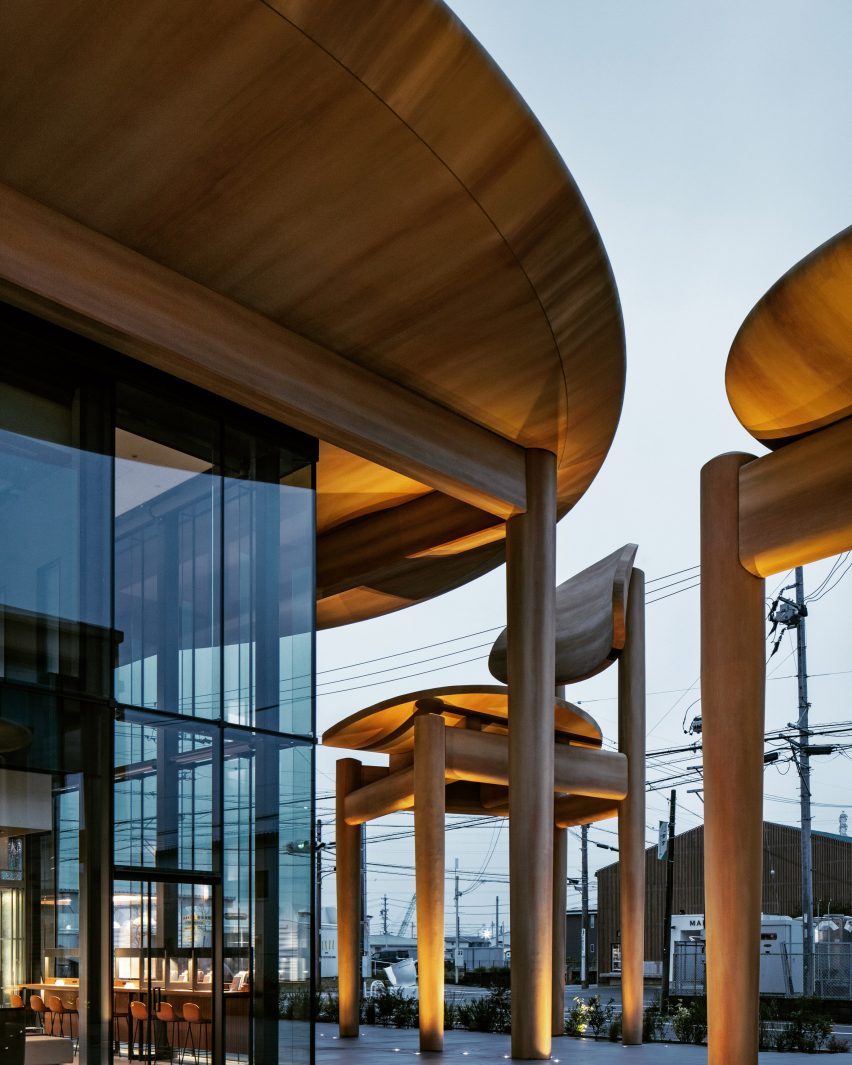 Sweets Bank by Nikken Sekkei