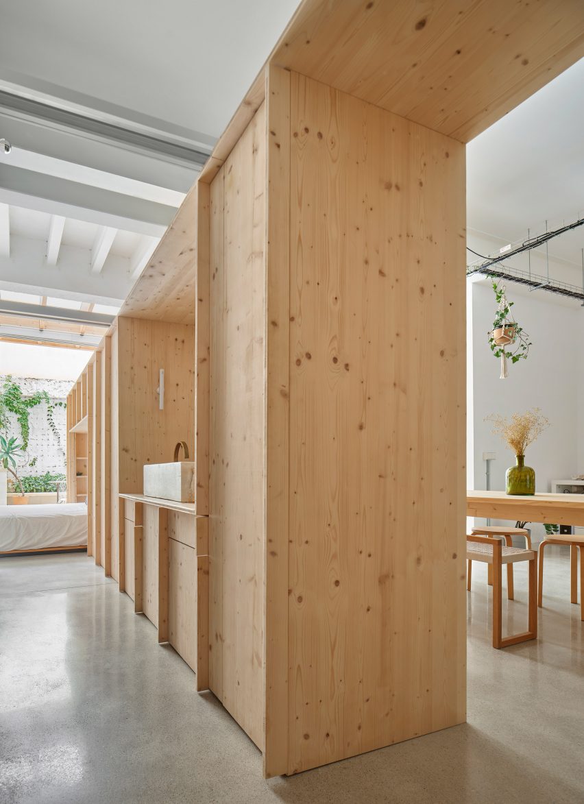 Interior of NZ10 Apartment in Spain by Auba Studio
