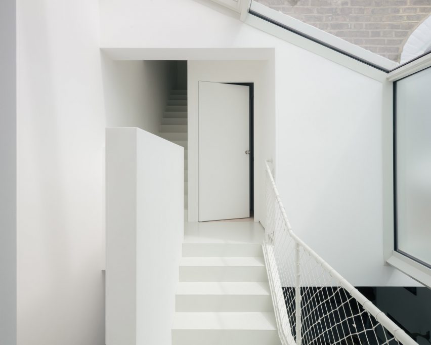 Camberwell House by Pashenko Works