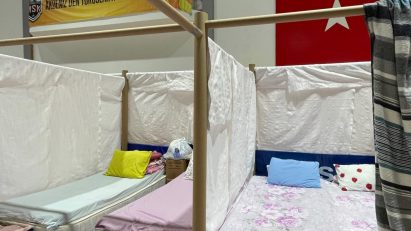 Shigeru Ban PPS system for Tukey Syria earthquake