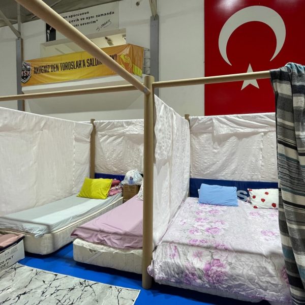 Shigeru Ban PPS system for Tukey Syria earthquake