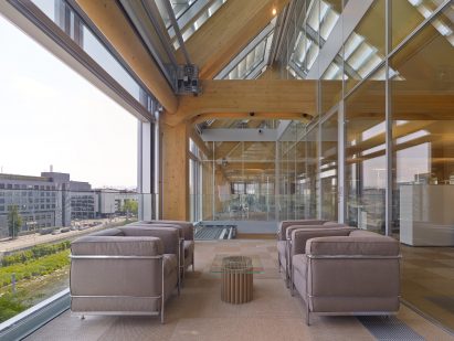 Meeting space in Zurich office by Shigeru Ban