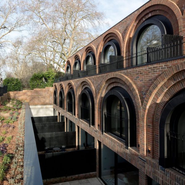 The Arches DHaus