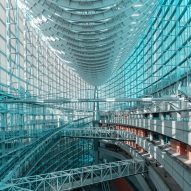 Interior of the Tokyo International Forum by Rafael Viñoly