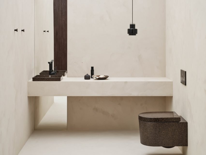 Woodio bathroom collection by Woodio