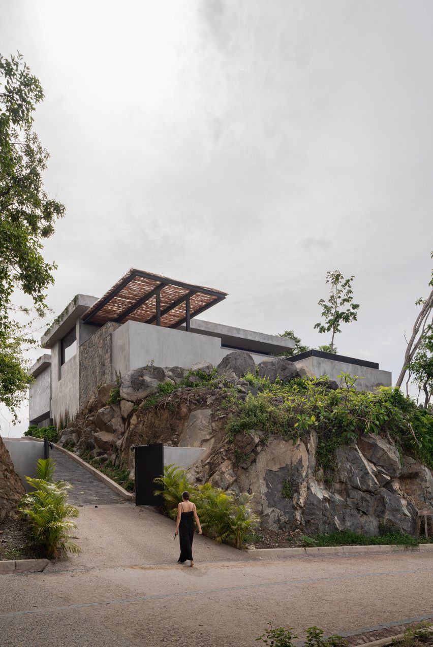 Casa Mateo by Zozaya Arquitectos