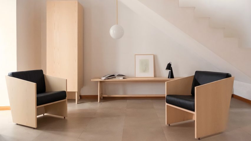Alcântara chair by Álvaro Siza for MOR
